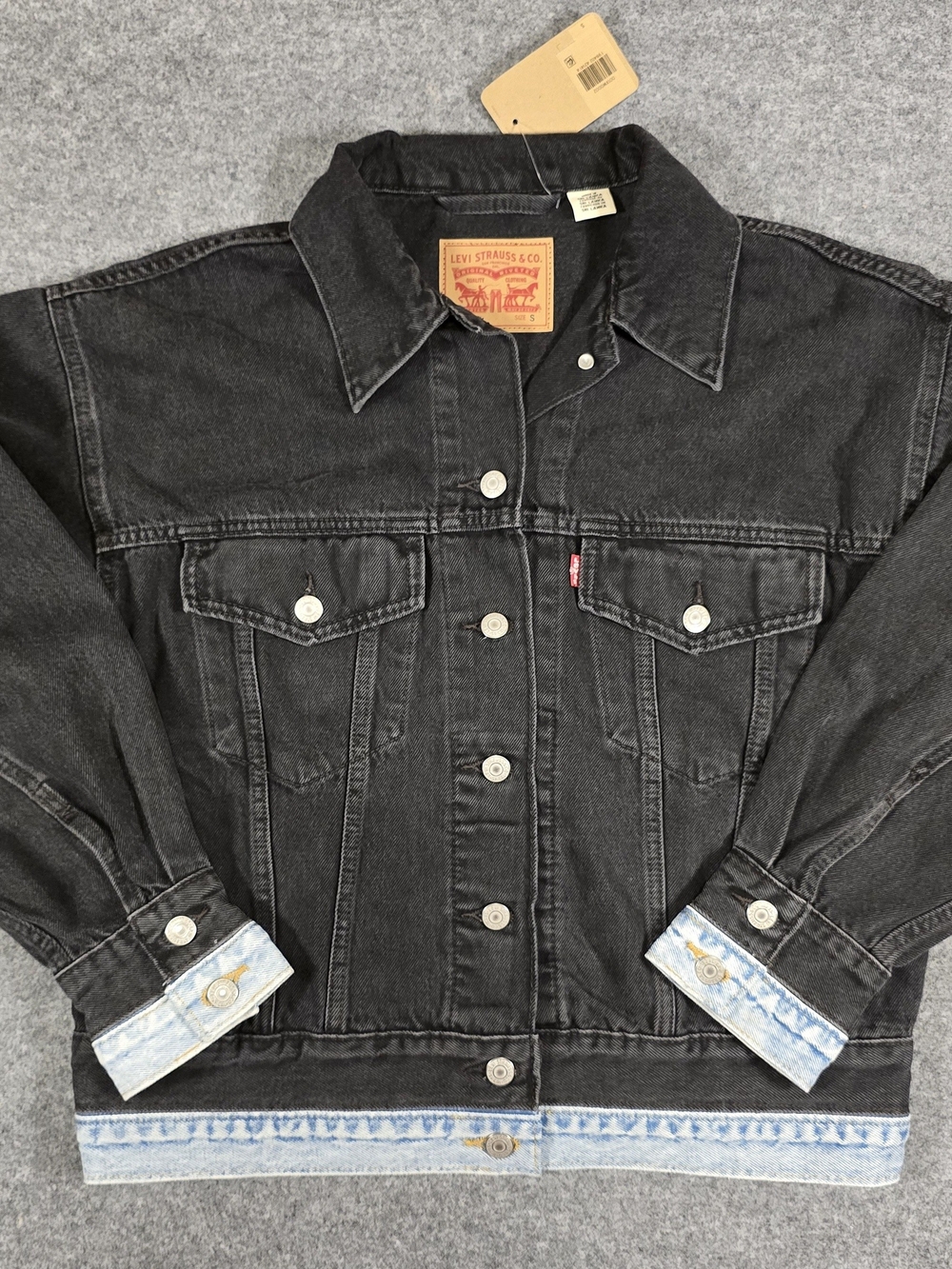Levi's Denim Jacket Black Layered Over Light-Wash Hem and Cuffs NWT